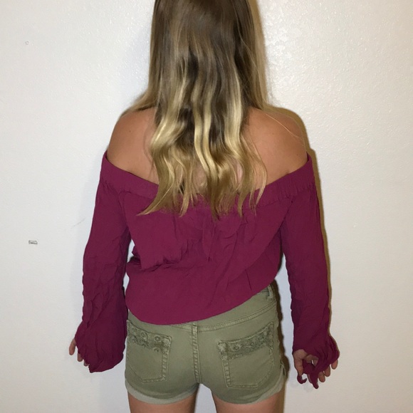 dark pink off shoulder blouse - Picture 2 of 3